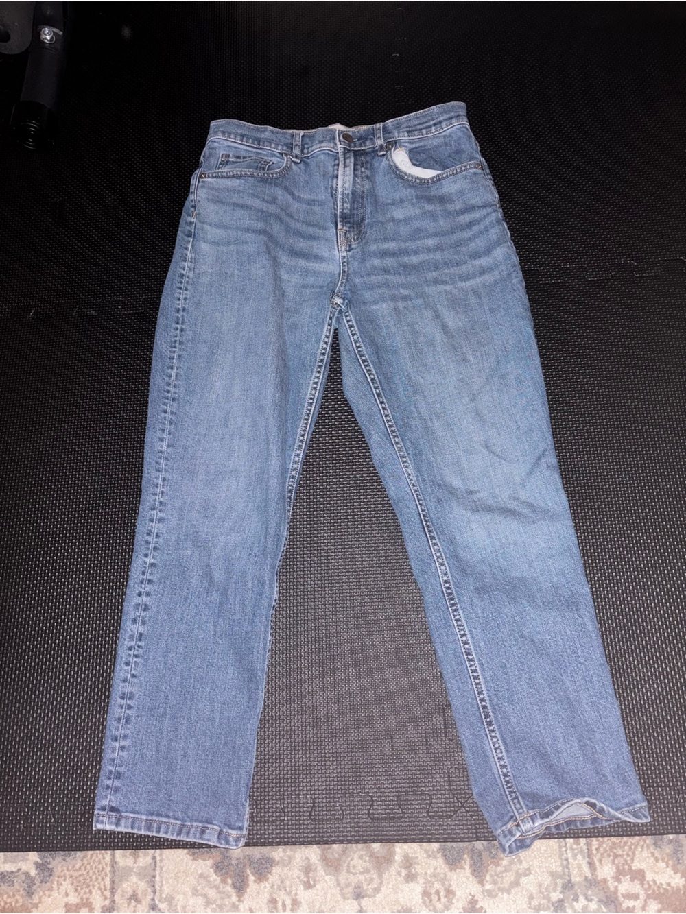 Everlane Women’s 28 Crop Light Blue Jeans